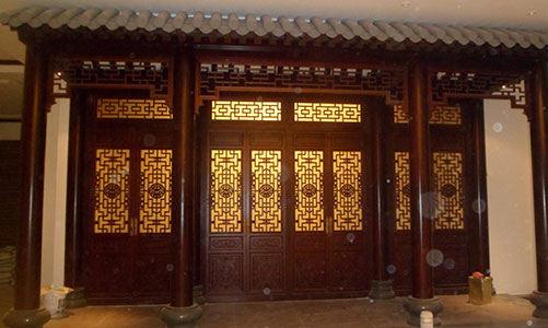 秀山传统仿古门窗浮雕技术制作方法